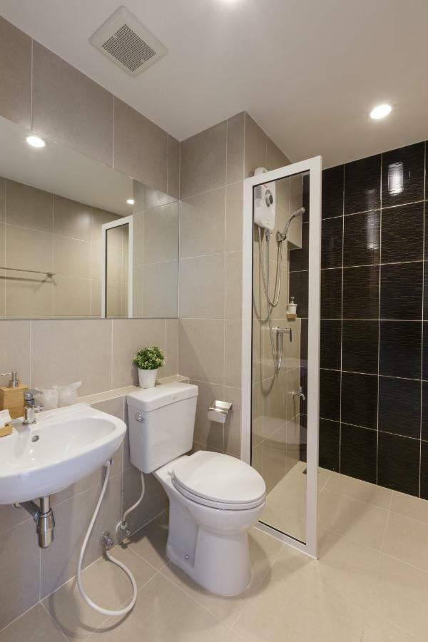 @S115 Residence Samut Prakan Exterior foto
